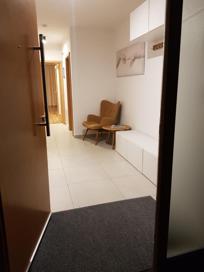 Veritas House Микулов Екстериор снимка